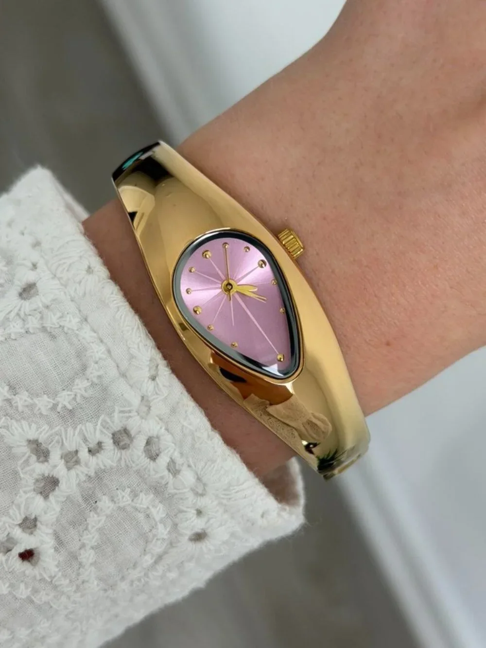 SKU:0620 Gold pink watch gold metal bracelet Stainless steel + gift bag